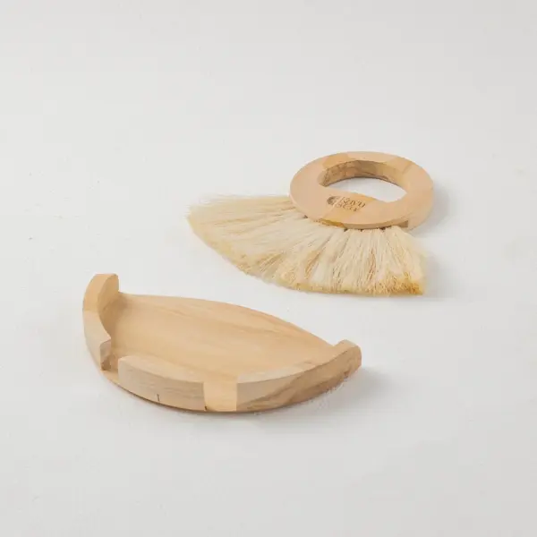 Wooden Dustpan & Brush Set - Image 2