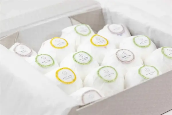 Bath Bombs Gift Box, Set of 14 Big 100% Natural Relaxing Bath Bombs - Image 8