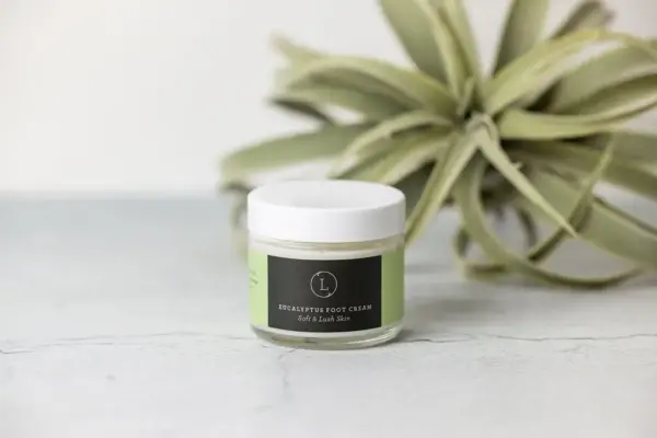 Eucalyptus Shea Butter Foot Cream - Image 4
