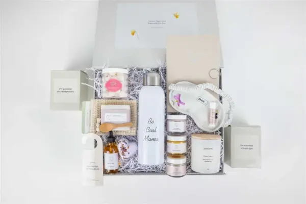 New Mom Gift, Pampering Natural Skincare gift for New Mom - Image 17