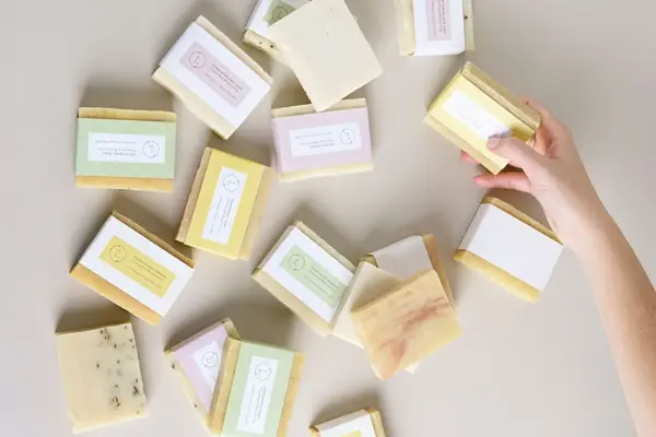 Set of 6 Handmade cold process ,Natural Soap Bars in gift Set box - Image 15