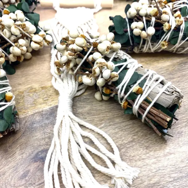 White Sage & Copal Smudge Stick with Eucalyptus, White Tallow Berries, 4" - Image 3
