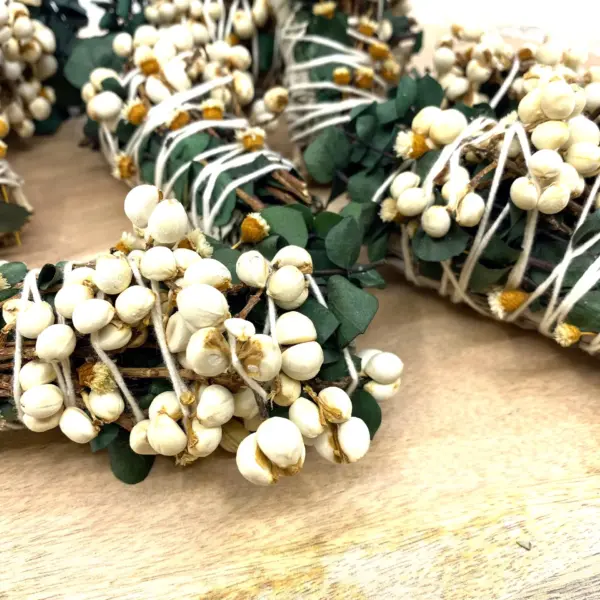 White Sage & Copal Smudge Stick with Eucalyptus, White Tallow Berries, 4" - Image 5