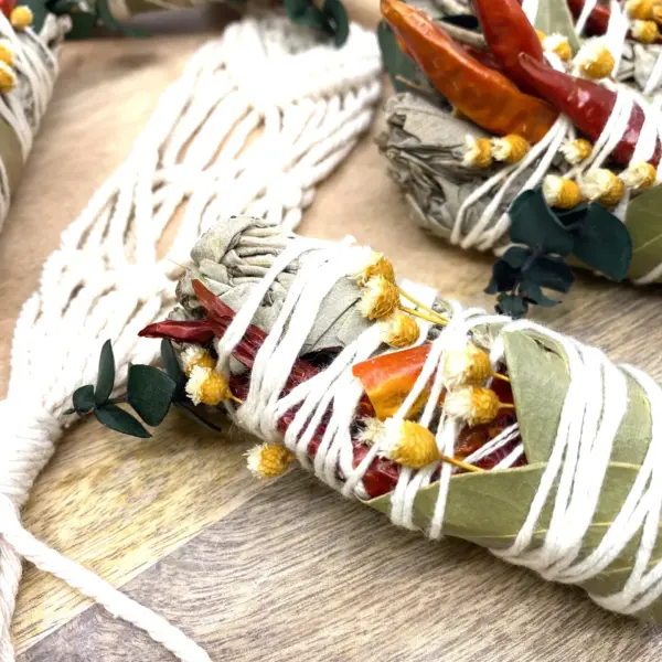 White Sage & Copal Smudge Stick with Red Chili Peppers, Bay Leaves, 4 " - Image 5