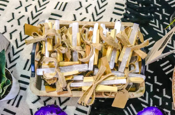 Uplifting Bundle, Palo Santo & Selenite Wand - Image 4