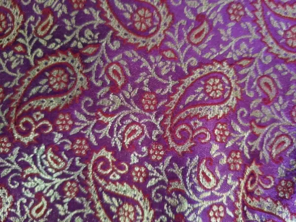 Silk Neck Pillow to relax - Image 2