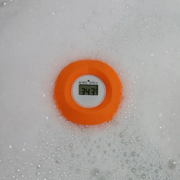 Lifemax Floating Bath Thermometer - Image 3