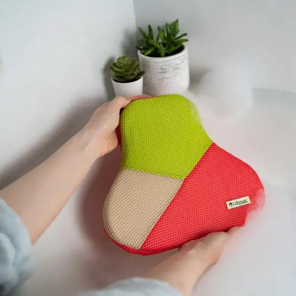 Lifemax Bath Massage Pillow - Image 2