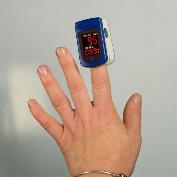 Lifemax Fingertip Pulse Oximeter - Image 3