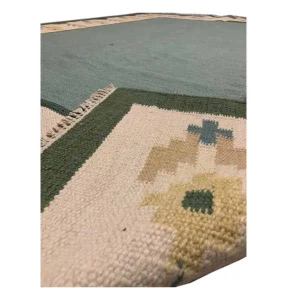 Vintage Kilim Handwoven Rectangular Rug - Image 4