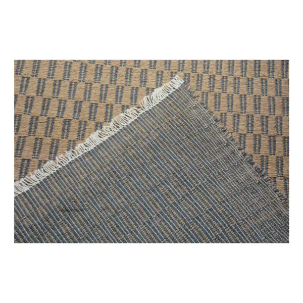 Classic Handwoven Shadow Kilim Area Rug - Image 4