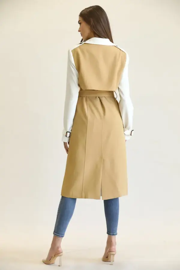 Luxury Double Breasted Front Closure Coat - Image 3