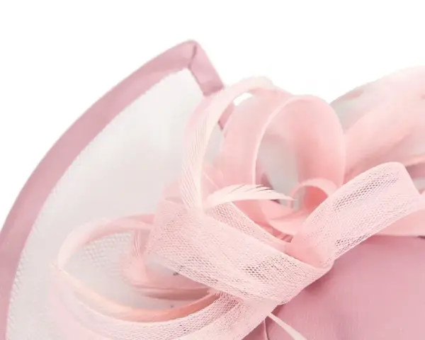 Custom made dusty pink pillbox hat with feathers - Image 5
