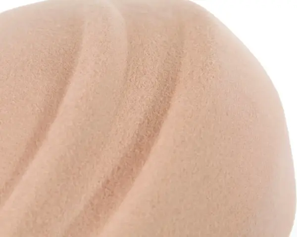 Beige winter felt beret by Max Alexander - Image 5