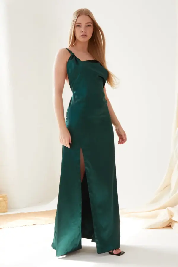 Backless Maxi Dress - Image 2