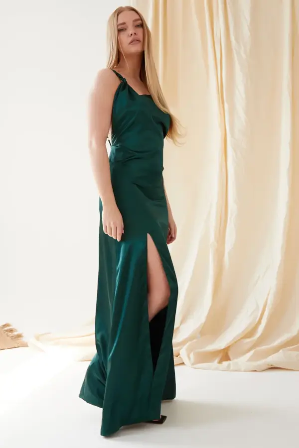 Backless Maxi Dress - Image 10