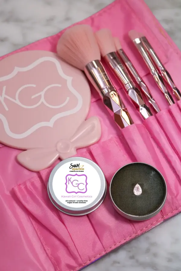 KGC x The Haus of Sparkle: Swirl & Sparkle Meridian Hills Brush Cleaner - Image 4