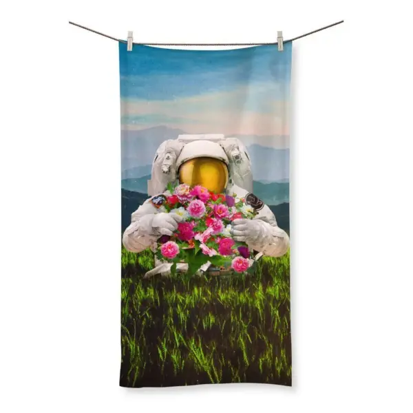 The Collectore Beach Towel - Image 3
