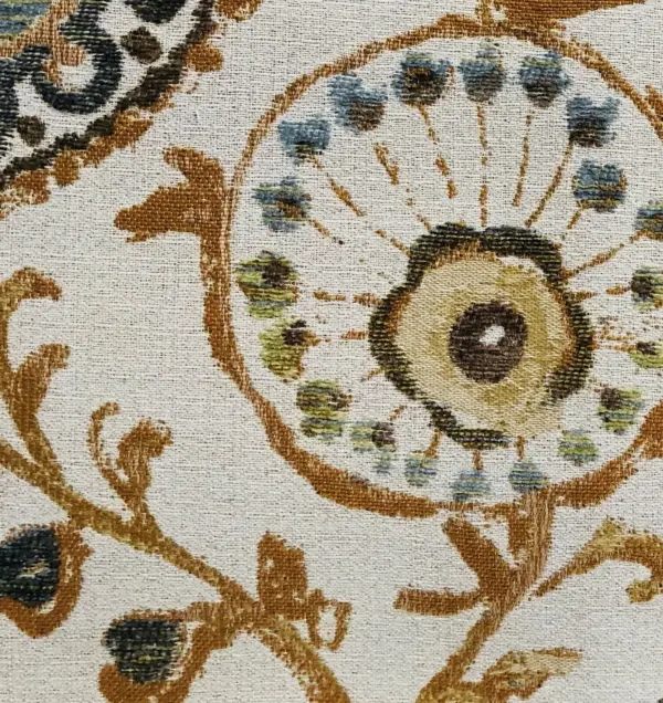 Daliani Floral Luxury Throw Pillow - Image 3