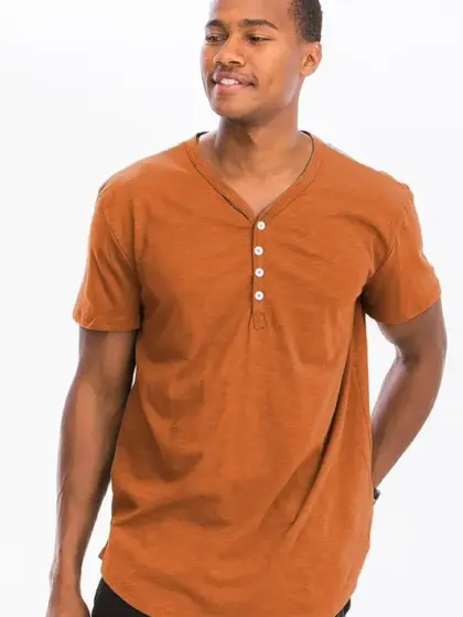 SHORT SLEEVE 4 BUTTON HENLEY SHIRT