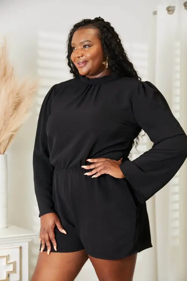 Culture Code Full Size Open Back Romper with Pockets - Image 3
