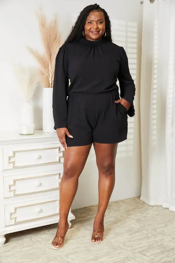 Culture Code Full Size Open Back Romper with Pockets - Image 5