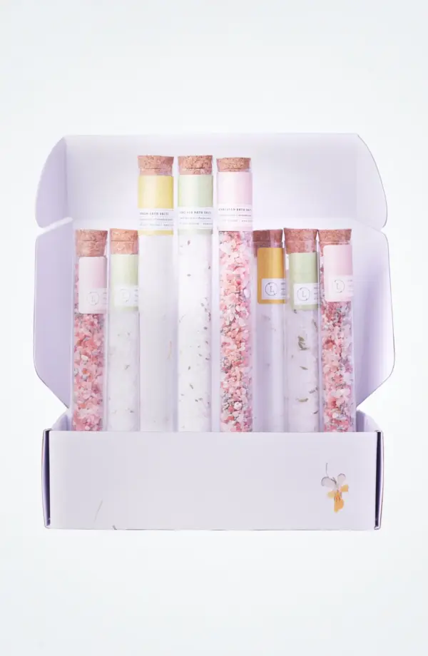 Natural Bath Salts Gift set in 8 Glass Tubes, Luxurious Bath Experience - Image 2
