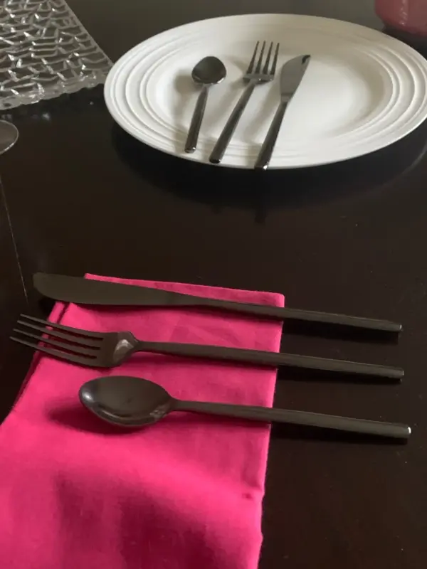 Black Stainless Steel Flatware 36 PC Set-Dinner knives, Dinner Forks, Teaspoons - Image 8