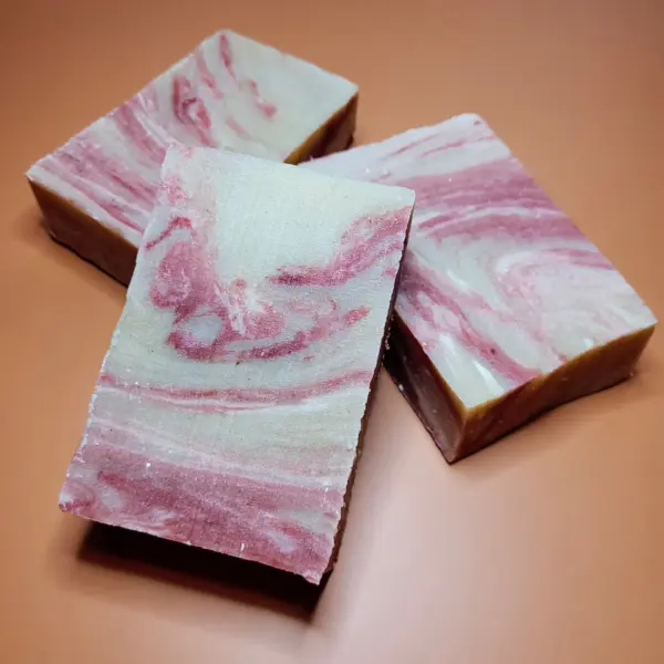 Standard Soap - Peaches and Cream (Goatmilk) - Image 8